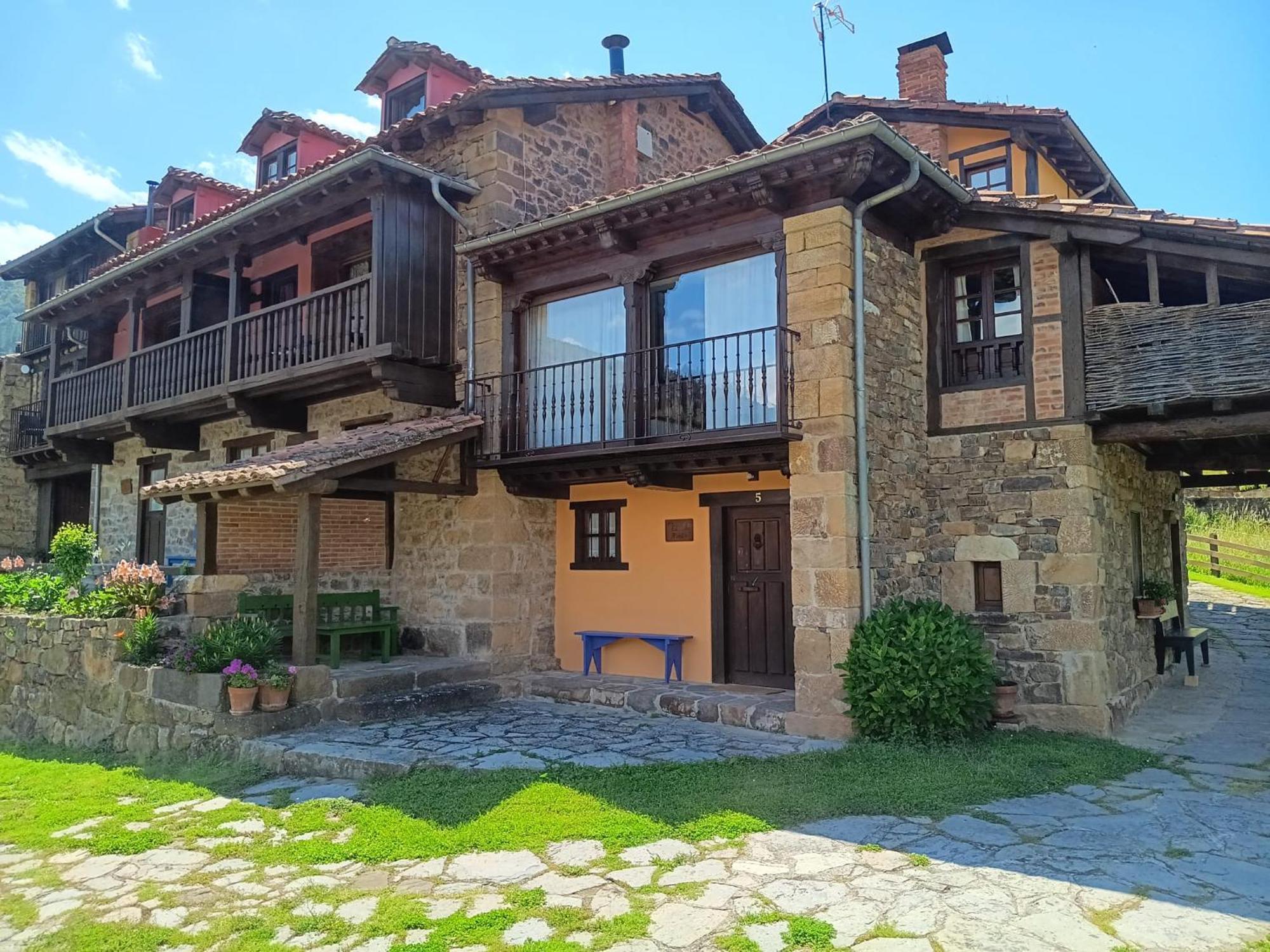 Apartamentos Calm & Nature - Adults Only Cabezón de Liébana Exterior foto
